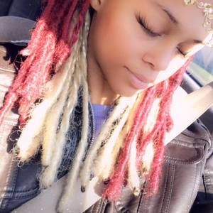 Meet your Posher, Patrina